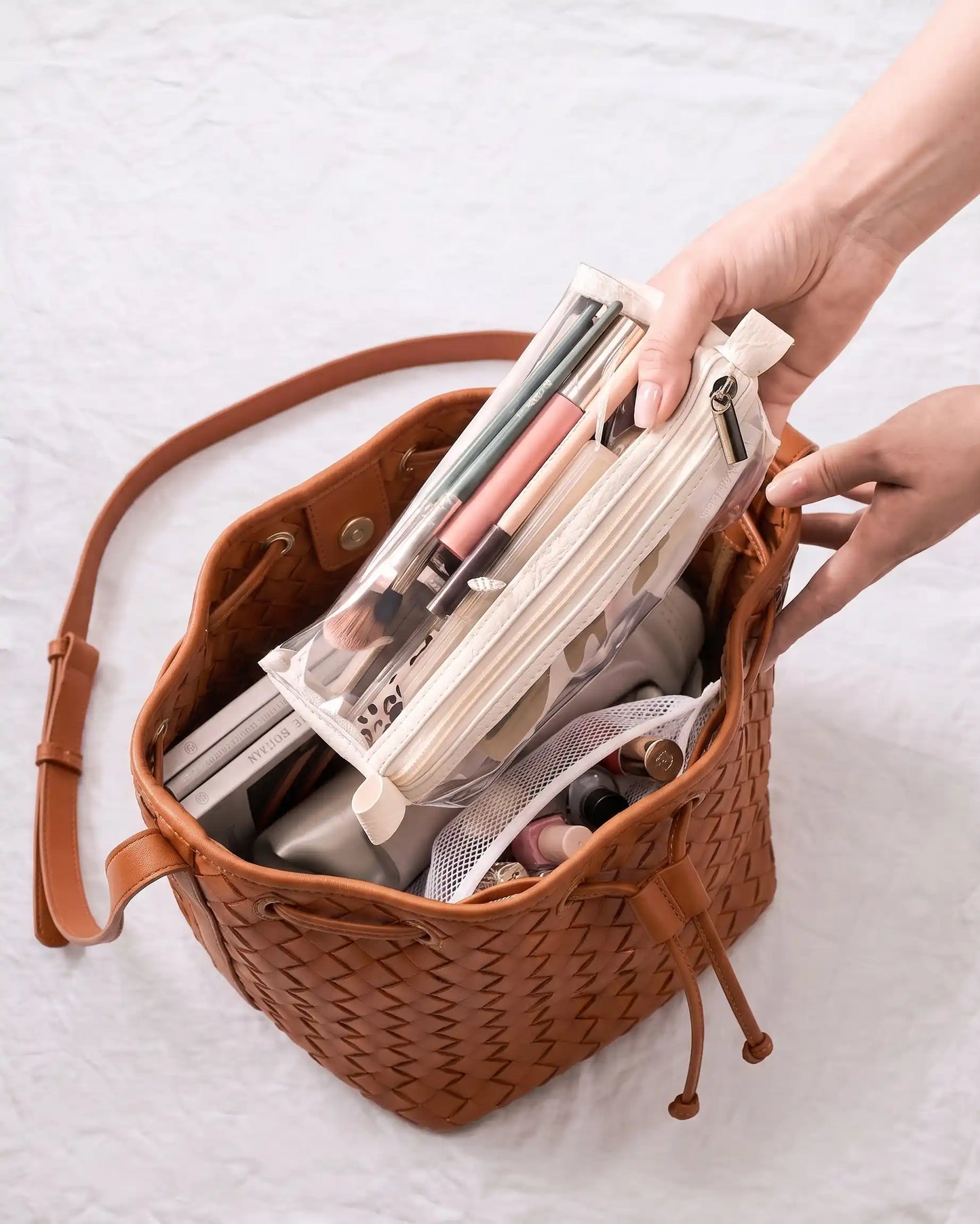 4-in-1 Roll-Up Detachable Makeup Case