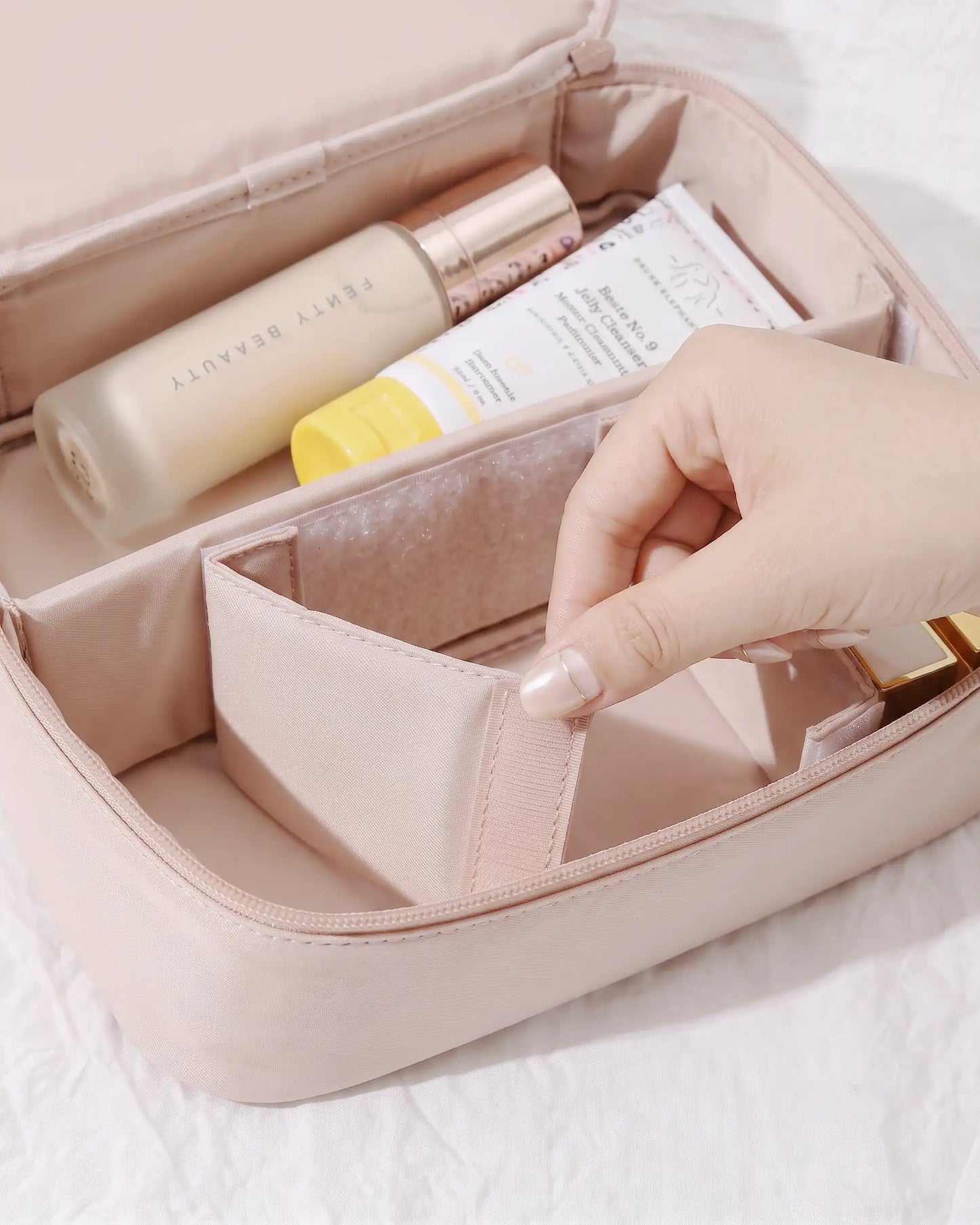 Adjustable Double-Layer Makeup Case